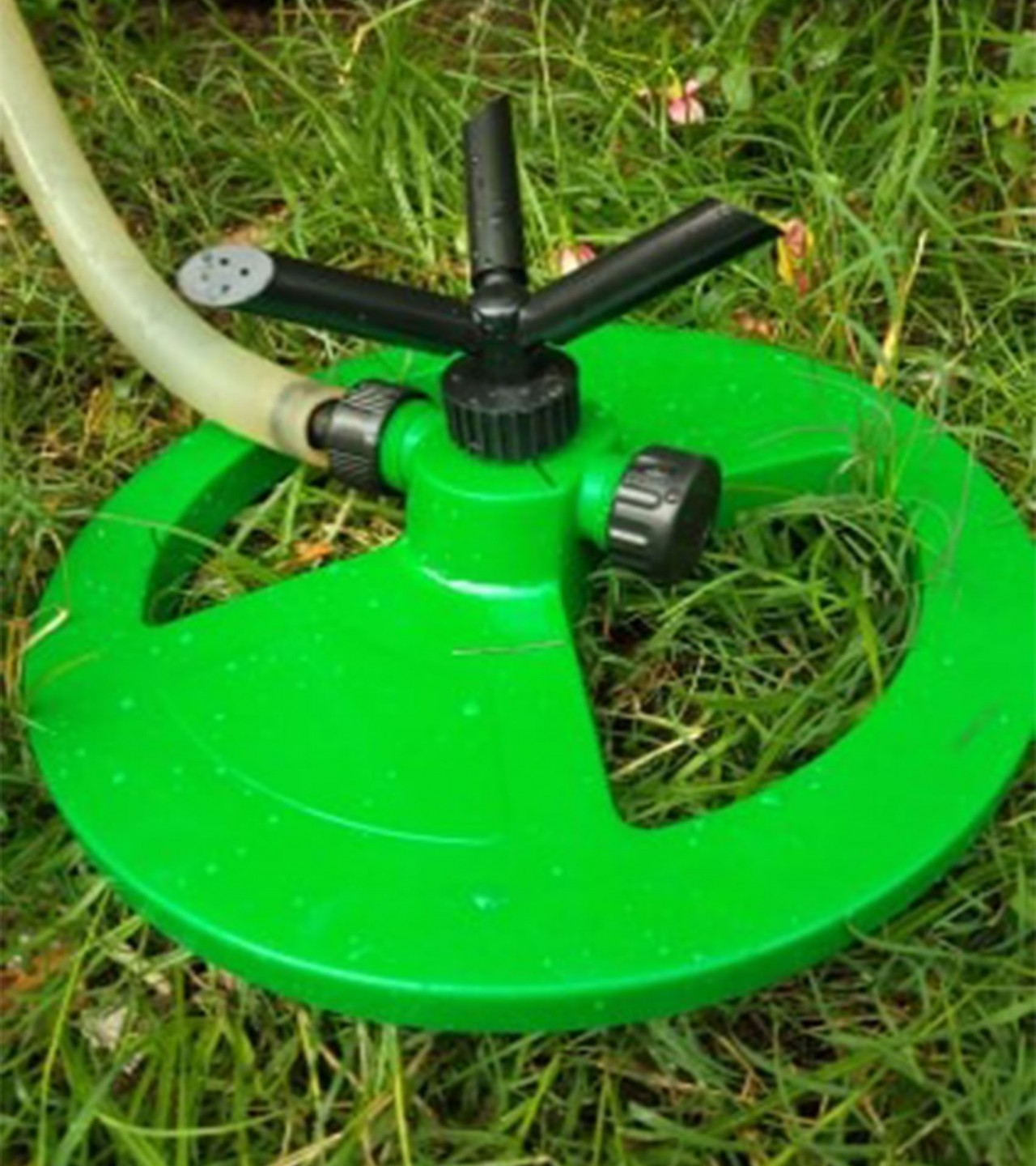 360 Degrees Rotating Sprinkler for Lawn and Garden
